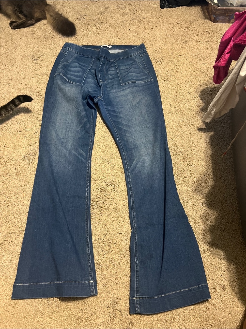 Women’s Boot Cut Jeans in Medium Blue Wash — Classic Flare